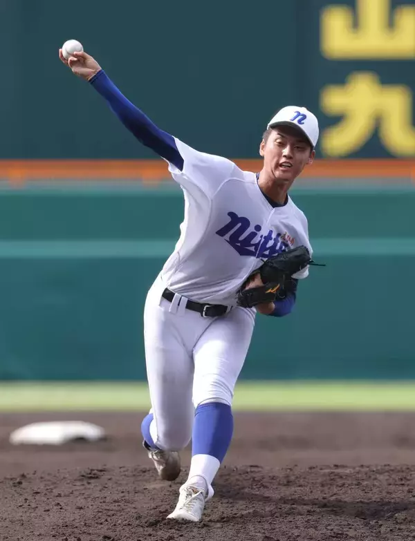 【甲子園】新田の最速１４４キロ右腕・築山朔弥「プロとして帰ってくる」　１１１球粘投も勝利届かず…甲子園再登板への思い