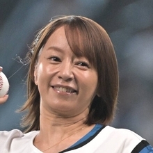 「ママ、そっくり！」「同じ顔すぎて可愛い」鈴木亜美、４歳になった長女を顔出し！にっこり笑顔が「半端ない」