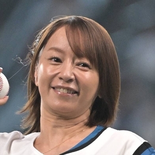「ママ、そっくり！」「同じ顔すぎて可愛い」鈴木亜美、４歳になった長女を顔出し！にっこり笑顔が「半端ない」