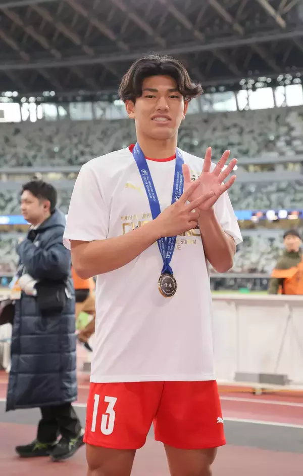 【高校サッカー】「Ｊから声をかけてもらった」“就活中”神村学園・日高元、初Ｖ弾＆得点王でアピール成功