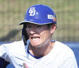 「【中日】内野守備が乱れ勝ち越し許す　新保茉良、樋口正修が連続失策」の画像1