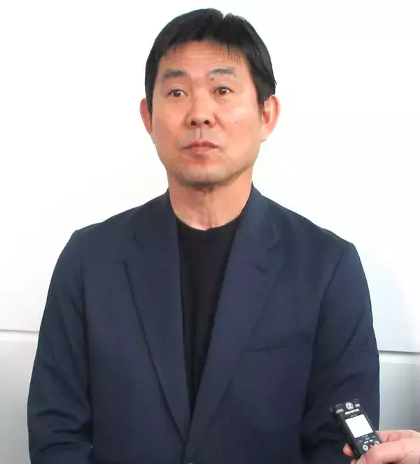 森保一監督、スウェーデンを警戒「手ごわいチームがきた。ポット１～４まで実力が拮抗」Ｗ杯１次Ｌ第３戦相手の視察を終え印象語る