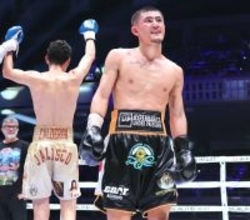 逆輸入ボクサー・秋次克真が日本デビュー戦で初黒星…デビューからの連勝は１４でストップ