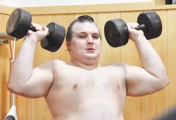 大関・安青錦、出稽古の秀ノ山部屋力士に積極的な声かけ　体格基準撤廃で身長１６０センチで入門の序二段・康誠は「面白い相撲を取る」