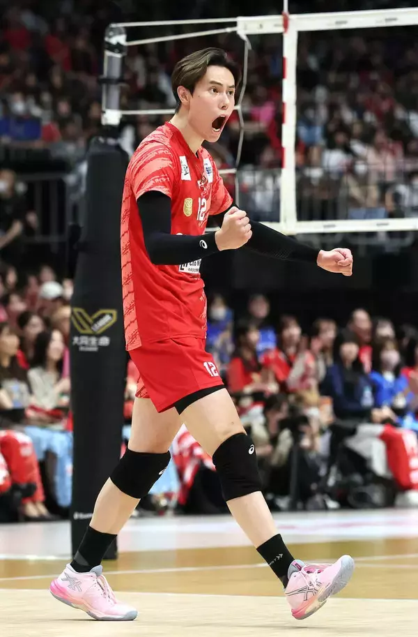 【バレー】サントリーＶＳ大阪ブルテオン頂上決戦は午後３時３５分開始　今季限り退団の高橋藍は“有終Ｖ”へ…ＳＶリーグ