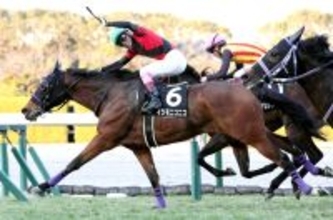 田中健騎手が同期・藤岡康太さんのレギンスを着用し現役ラスト騎乗でＶ「康太がここで見てくれていたかと…」