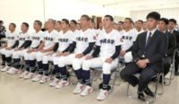 【センバツ】昨夏Ｖ腕の末吉良丞が挑戦状　対戦したい相手は「横浜高校さん」「大阪桐蔭さん」夏春連覇へ滑り込み選出