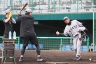 【巨人】岡田悠希が居残り特打「今クールで極めようかな」石井琢朗２軍監督から直接指導