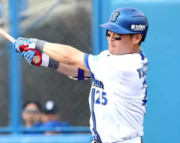 【ＤｅＮＡ】４番・筒香嘉智が初回にオープン戦１号２ラン　「高めをしっかりはじき返せた」