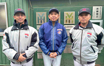 【高校野球】横浜が新体制で夏の頂点へ…駿台甲府・但田邦之元監督と相洋・吉成徹元部長がコーチで加入