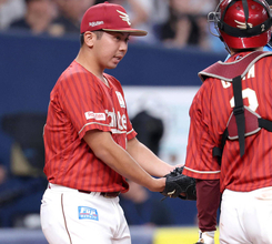 【楽天】 ５点リード守れず敗戦　吉井理人監督「ああいうプレー（バント処理）はきっちり…」泰勝利が自身の失策絡み３失点