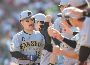 【阪神】坂本誠志郎、自身初１０号！球団捕手１０年ぶり２ケタ本塁打「今日勝って決まるのが一番よかったんですけど…」巨人戦の結果次第で優勝決定