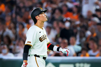 巨人・坂本勇人が現役続行へ　プロ２１年目を迎える原動力とは…球団では王貞治に次いで球団２位タイ