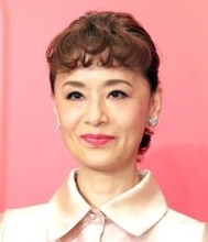 大地真央の姿にネット仰天「まてまて」「信じられん…」「なんなん！？」「いくつなの？」「隠せてない」