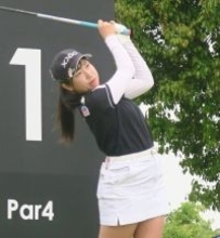 菅沼菜々が単独首位ターン　３打差２位で天本ハルカが追走　平塚新夢ら３位　女子ゴルフ最終日