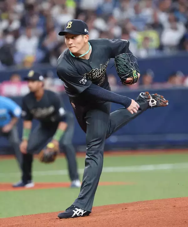 【オリックス】高島泰都は４回途中で１０安打浴びて降板　初回に清宮幸太郎に先制弾、味方の失策の後も踏ん張れず