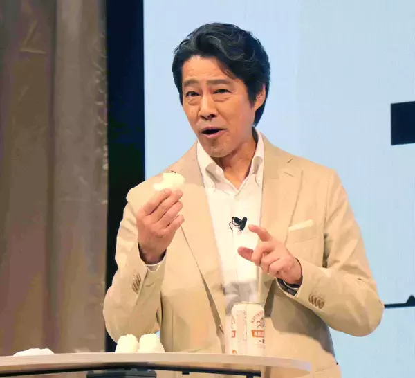 堤真一　福井のお米・いちほまれに舌鼓「うちの娘はおにぎりにしてお弁当に」ＣＭ撮影で魅力気付き、まな娘に共有