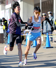 【箱根駅伝】東大４年・秋吉拓真が７区４位相当の力走…関東学生連合　卒業後は東大大学院に進学