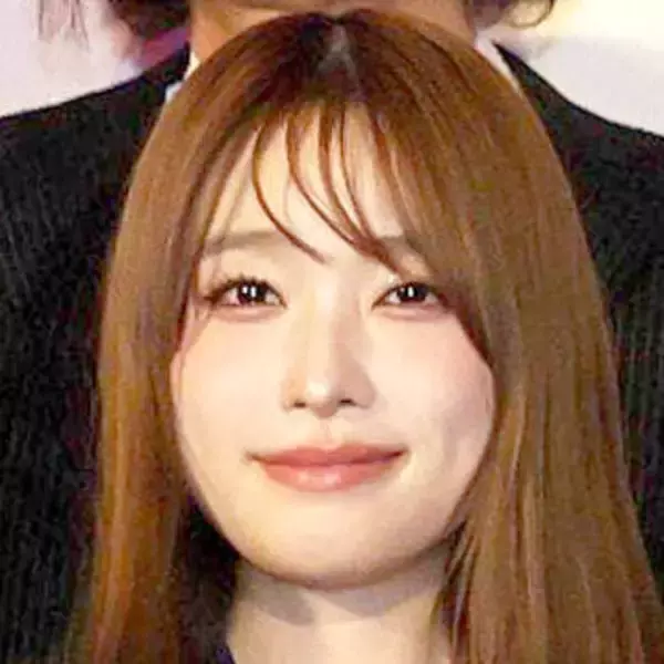 「ほんまビジュ最高ー」髙橋ひかる、レトロに半纏姿でパシャリ！「めちゃめちゃ可愛いすぎますね」「素敵な笑顔」