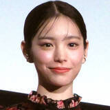 「當真あみ「涙が出そうに」韓国で再会！人気女優らと豪華３ショット！「素敵なエピソード」ドラマ共演の絆にファン胸熱」の画像1