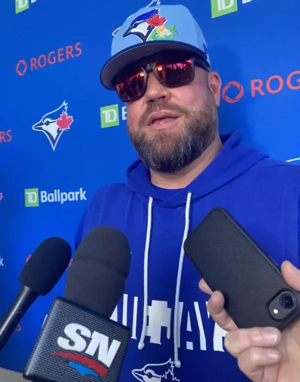 シュナイダー監督が岡本和真を「色んな球を仕留めることが出来る」と高評価