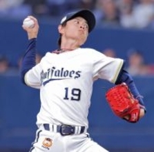 【オリックス】山岡泰輔が４回７安打１失点で降板…２６年“本拠地初登板”で毎回安打浴びながらも最少失点に