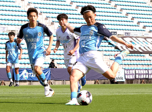 磐田Ｕ―１８今季初勝利ならず　０―３から１点差まで追い上げるも広島ユースに惜敗…Ｕ―１８プレミアＷＥＳＴ