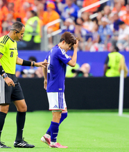 【Ｗ杯】久保建英、１次Ｌ欠場ピンチ　オランダ戦で負傷の左膝精密検査...森保ジャパンにまた試練　板倉主将「できるだけ軽症で…」