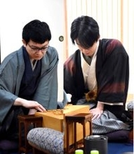 永瀬拓矢九段、初の王将位に王手　藤井聡太王将は七番勝負19回目で初のカド番…第４局