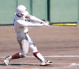 【高校野球】ノーシードから目指す甲子園・早実が八王子を下して初戦突破…主将・西村悟志が勢いをもたらす３ラン