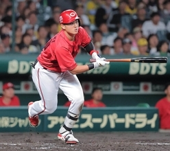 【広島】佐々木泰、９９安打で今季終了…大卒２年目で菊池涼介以来の球団１３年ぶり１００安打に届かず　４回までに２安打で王手も残り２打席凡退　