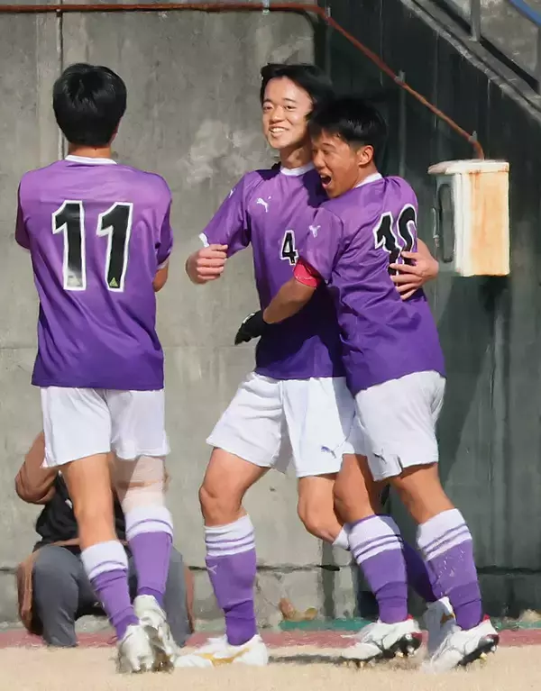 【高校サッカー】藤枝東シルバーコレクター返上へ２月１日に静岡学園と決勝　県総体、県選手権は準Ｖ…静岡県新人戦