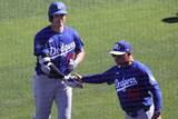 「ドジャースが３連覇へ大勝発進　大谷翔平１安打、山本由伸２回途中２失点…主力打者いきなり躍動」の画像1