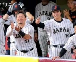 侍新パフォ再考か…鈴木誠也「ちょっと不評なので」　大谷指令→北山考案の「お茶ポーズ」に“ダメ出し”