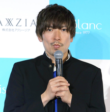 ＥＸＩＴりんたろー。８種類のスキンケア、白玉点滴…と美容男子も肌状態は「１２点」