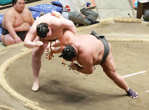 幕下・天空海が全勝優勝ならず、大混戦７人による優勝決定トーナメントへ「チキショーって感じ。全勝したかった」