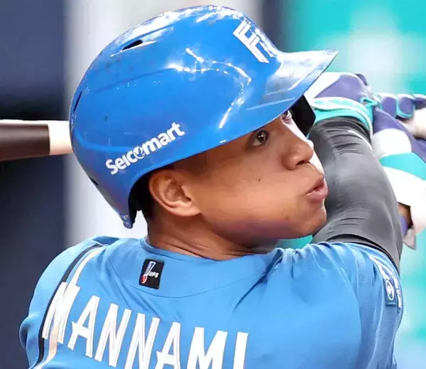 【日本ハム】万波中正、飛距離１３３メートル衝撃弾、打球速度１８３キロ、２年連続２０号到達