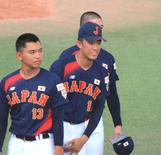 【Ｕ―１８】明大に１ー７で敗戦も岡田龍生監督「想像以上に良かった」横浜・織田翔希２回０封＆花巻東・萬谷堅心が先制打