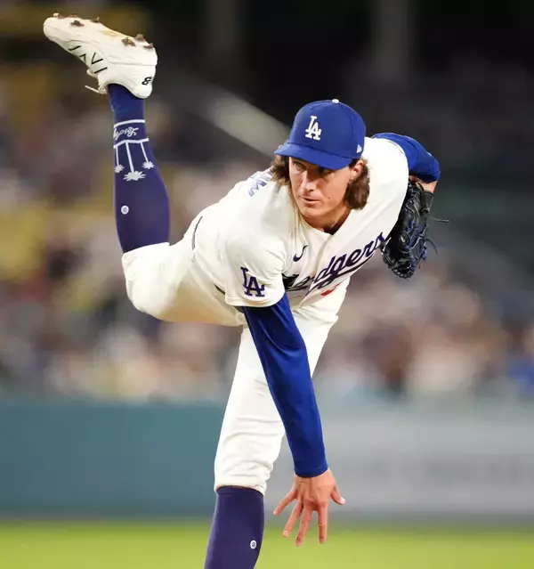 ドジャース・グラスノーは今季初の２ケタ奪三振　６回２失点で今季２勝目の権利を持って降板、超有望株デパウラが勝ち越し適時打…李政厚にはソロ被弾も好投