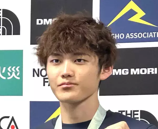【スポクラ】男子ボルダー決勝、世界王者の１９歳・安楽宙斗が圧巻Ｖ２　楢崎智亜は銅メダル　日本がダブル表彰台…アジア大会