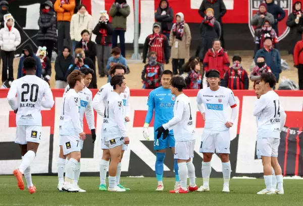 【Ｊ２・Ｊ３百年構想リーグ】札幌開幕戦５年連続白星なしも川井健太新監督の目指す形示した　高尾瑠「洗練されていけば面白いサッカーできる」