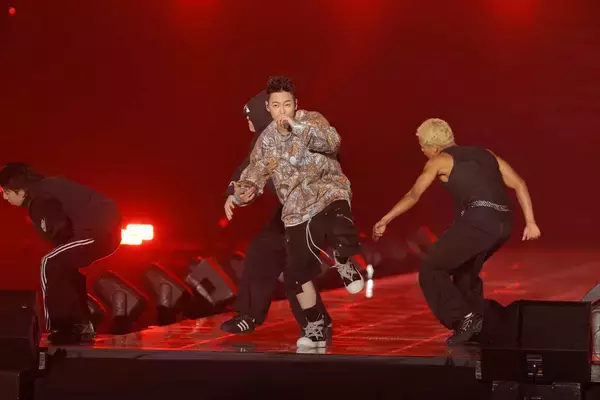 ＲＹＯＫＩ　ＭＩＹＡＭＡこと三山凌輝　アーティスト活動再開後初ステージで自虐「曲がねぇー」