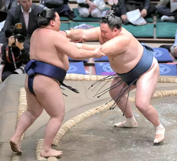 ４１歳・玉鷲、史上単独８位の通算９０８勝　安美錦超えも「自分は数だけ。相撲内容は全然抜いてない」