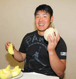 「ブルージェイズ・岡本、爆笑からややウケまで　巨人時代残した名言？の数々」の画像1