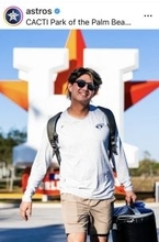 今井達也、笑顔でキャンプイン！メジャー初年度へ始動　「ついに今井が来た！」「見せてくれ！」期待集まる