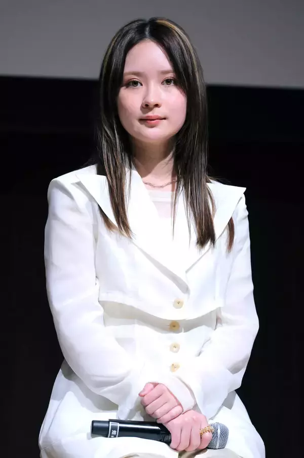 畑芽育　先輩・志田未来のかわいい素顔を告白「推しの話をする時が無邪気で…」