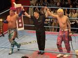 「青柳亮生＆ライジングＨＡＹＡＴＯ、安齊勇馬＆小藤将太を破り「アジアタッグ」初防衛「なかなか強かったけどアツハヤの敵じゃない」…７・１９後楽園」の画像1