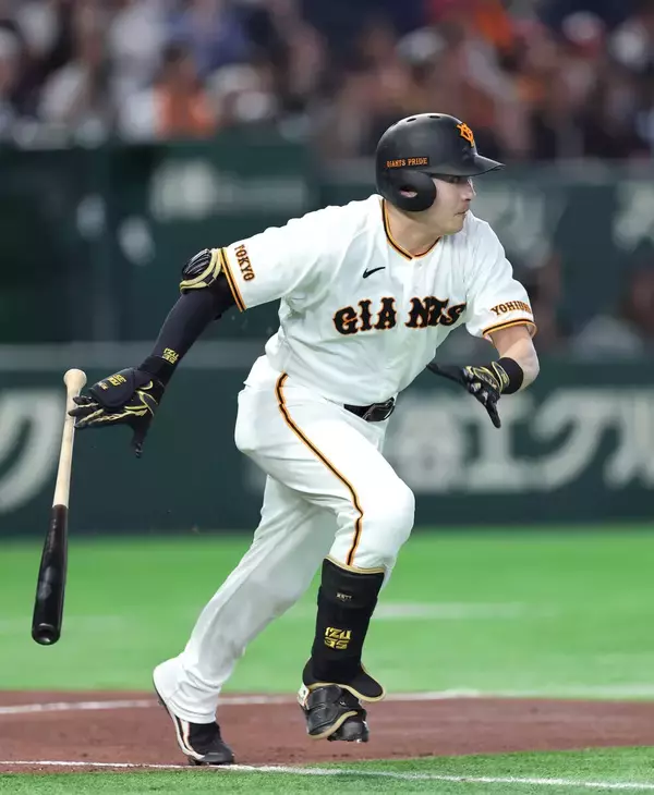 【巨人】鮮やかな先制パンチ！泉口友汰が中前適時打　先発・山崎伊織に初回３点をプレゼント