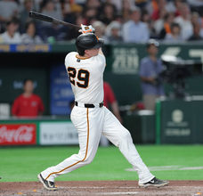 【巨人】打線が爆発！今季初の４試合連続２桁安打で初勝利目指す山崎伊織を大量援護
