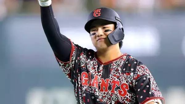 【巨人】ＪＯＲＤＡＮ　ＢＲＡＮＤコラボで東京ドームの観衆が今季最多を更新　黒と赤の斬新ユニ＋激闘に４万２３８２人が熱狂